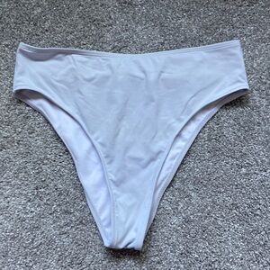 High-waisted bikini bottoms